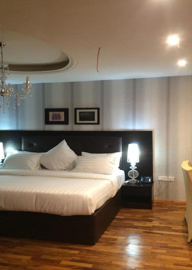 Tivoli Hotel Seafront Ikoyi Aliayabiagba ภายนอก รูปภาพ