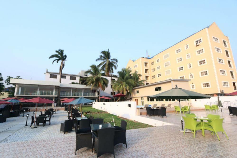 Tivoli Hotel Seafront Ikoyi Aliayabiagba ภายนอก รูปภาพ